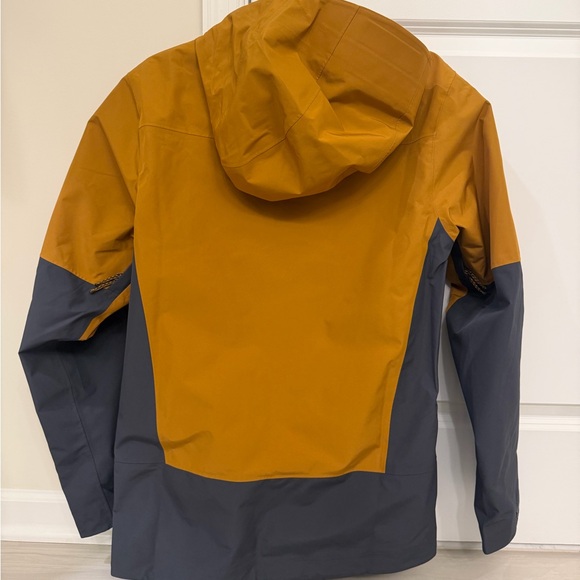 MWT Patagonia Men's Storm Shift Jacket - S - Picture 2 of 7